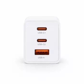 Voltage GaN 67W sieninis įkroviklis, 2x USB-C ir 1x USB-A, PD 3.0, QC 3.0, PPS, EU kištukas, baltas