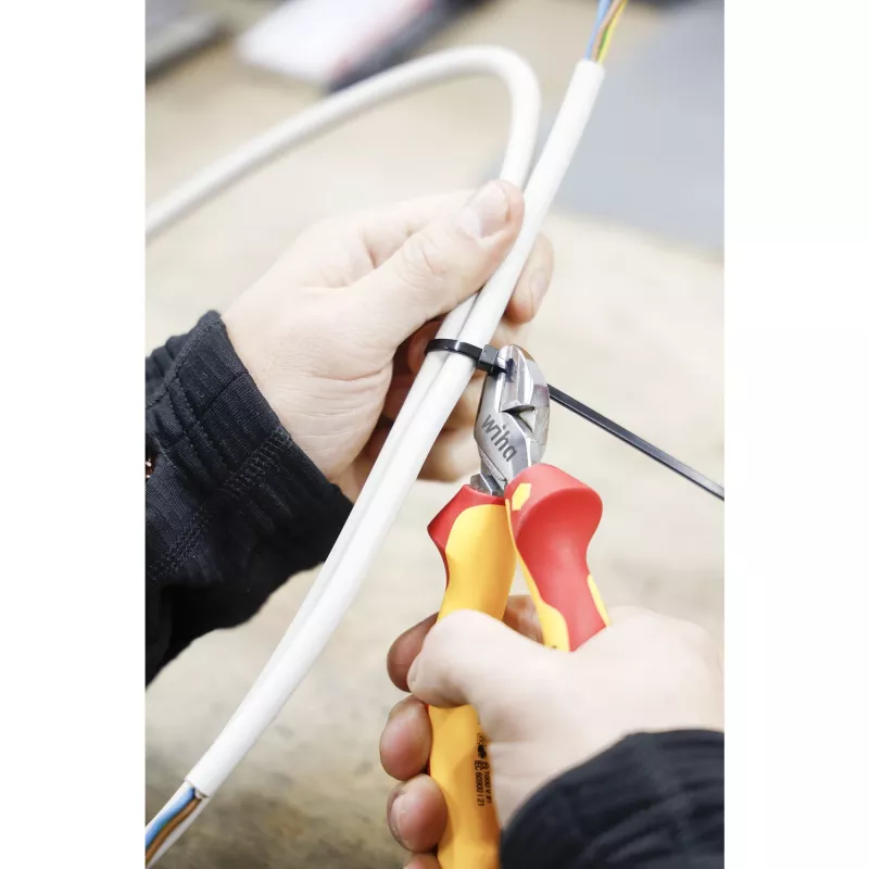 Wiha 43458 Professional electric įstrižinės replės 200 mm, VDE izoliuotos, raudonos/geltonos